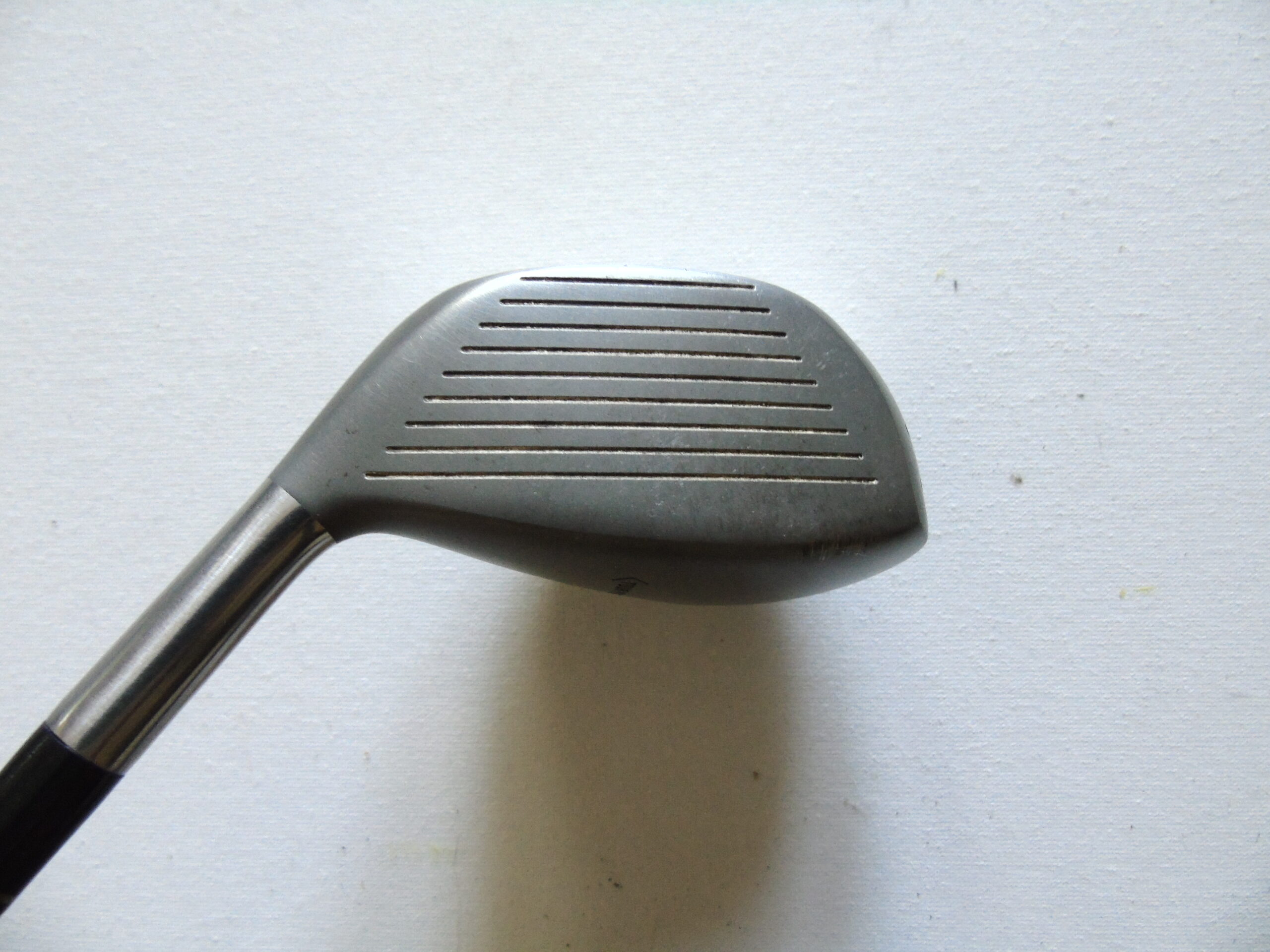 TAYLORMADE BURNER DRIVER 10.5 LOFT STIFF TOUR GOLD GRAPHITE SHAFT - Image 2