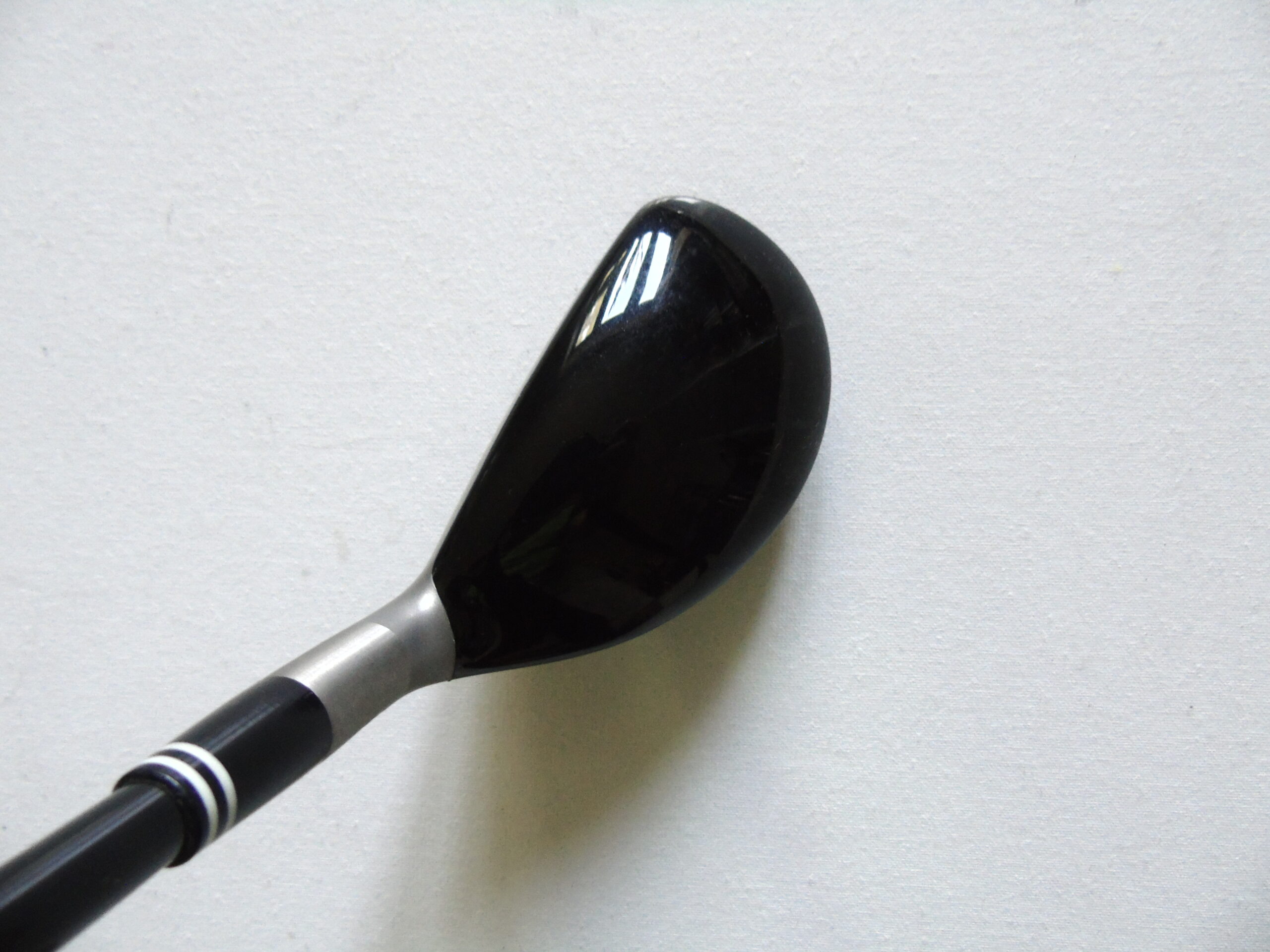 CLEVELAND GLIDERAIL HYBRID 2 18 LOFT REGULAR GRAPHITE SHAFT -MINT - Image 3