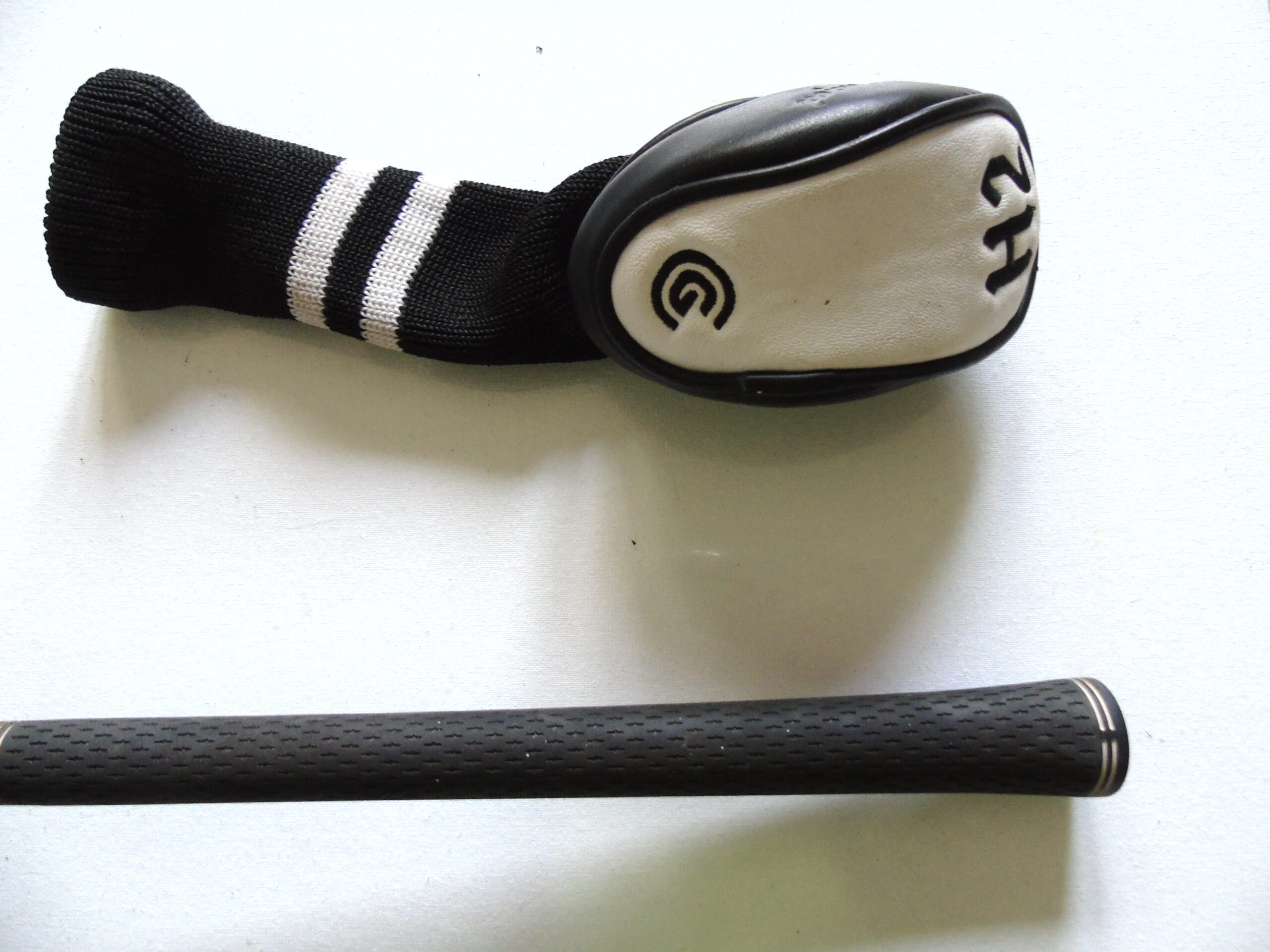 CLEVELAND GLIDERAIL HYBRID 2 18 LOFT REGULAR GRAPHITE SHAFT -MINT - Image 5