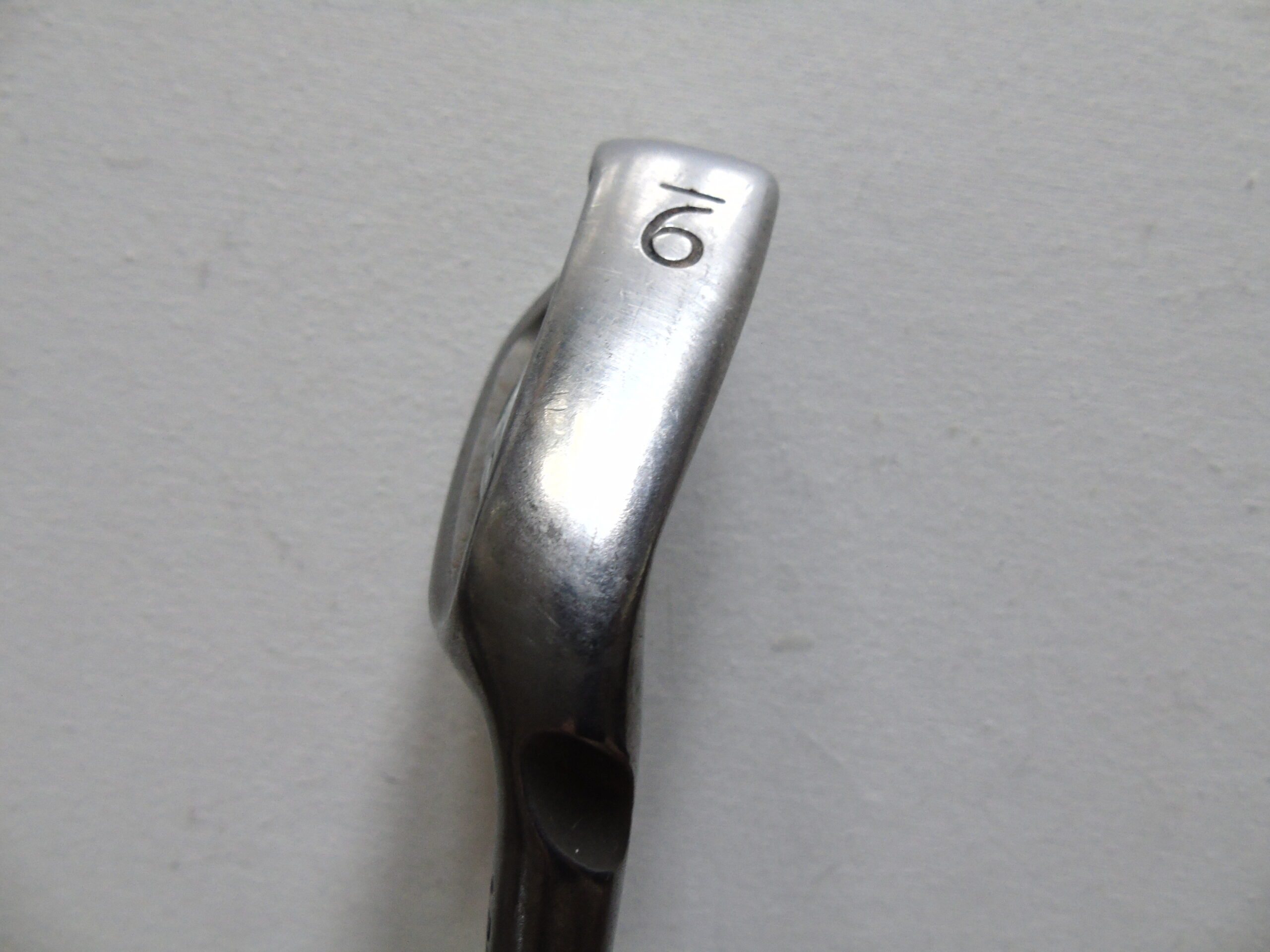 PING G10 9 IRON JZ LITE STEEL SHAFT - blue dot - Image 2
